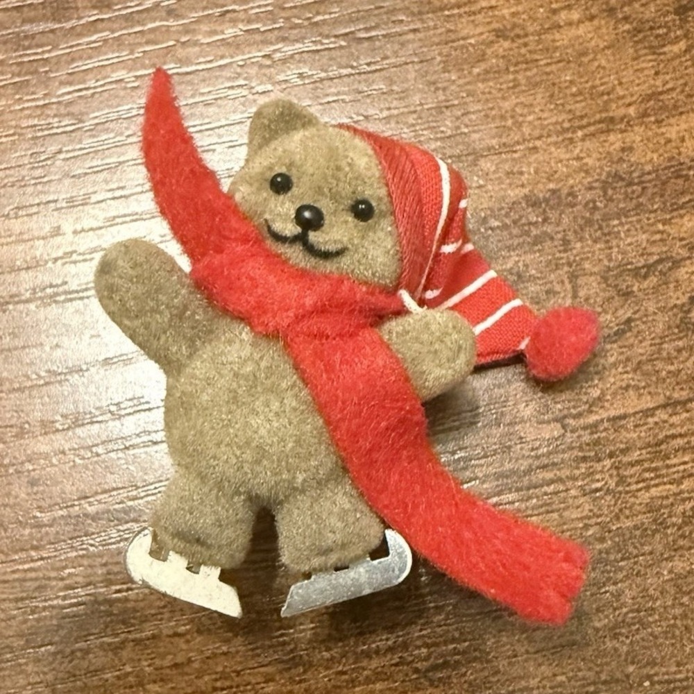 Bear Ice Skating Winter Holiday Brooch Pin with Red Scarf and Striped Hat‎